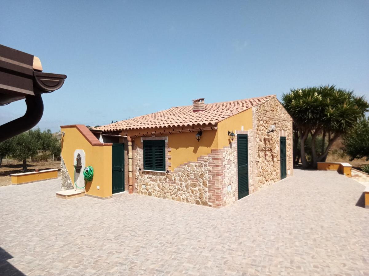 Il Casale Di Bovo Marina Villa Montallegro Exterior photo