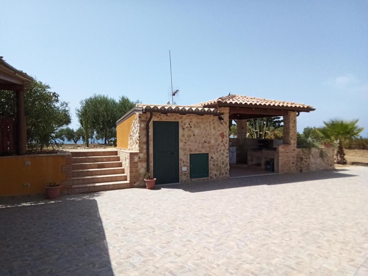 Il Casale Di Bovo Marina Villa Montallegro Exterior photo