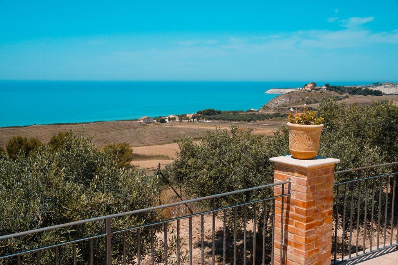 Il Casale Di Bovo Marina Villa Montallegro Exterior photo