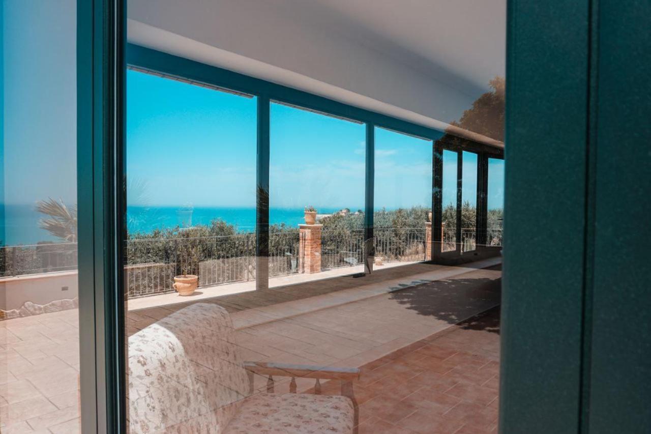 Il Casale Di Bovo Marina Villa Montallegro Room photo